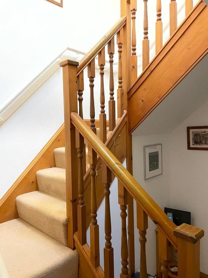 Pass The Keys Charming 3Br Listed Cottage In Historic Wigtown Ньютон Стюарт Экстерьер фото